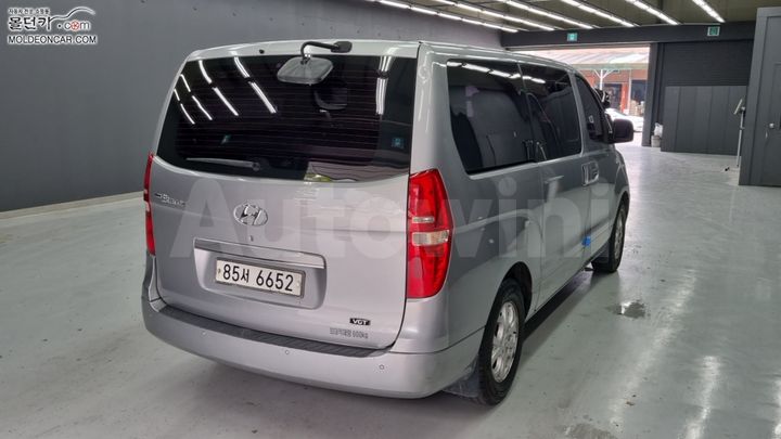 Hyundai Starex 2012 KMFWBX7KBDU535006 — 2