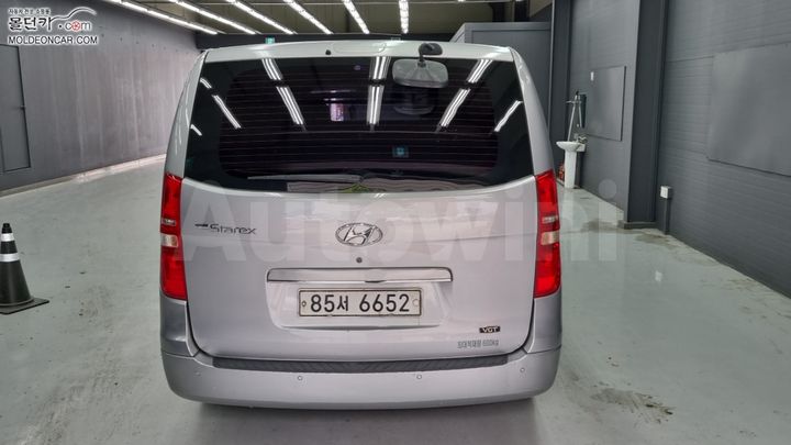 Hyundai Starex 2012 KMFWBX7KBDU535006 — 4