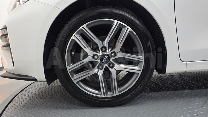 Kia K3 2019 — 5