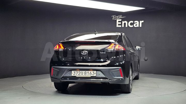 Hyundai Ioniq 2020 — 4