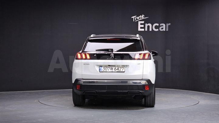 Peugeot 3008 2022 — 4
