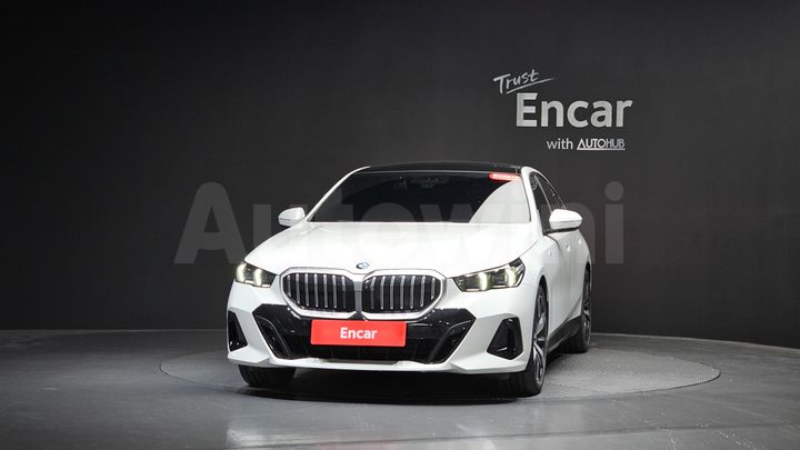 BMW 5 Series 2025 — 2