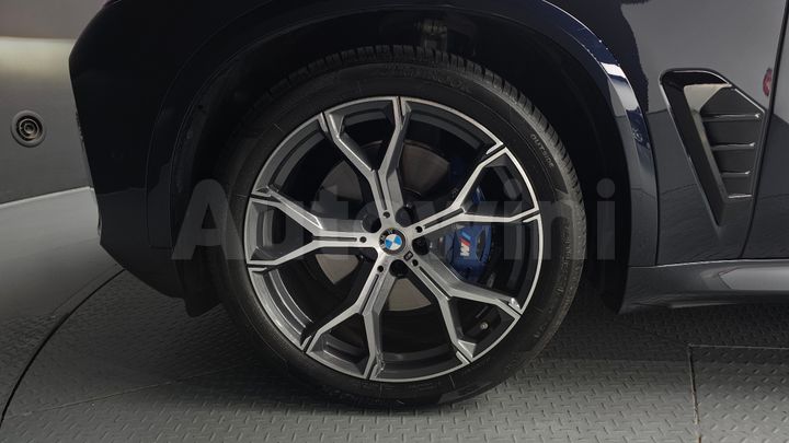 BMW X5 2026 — 5