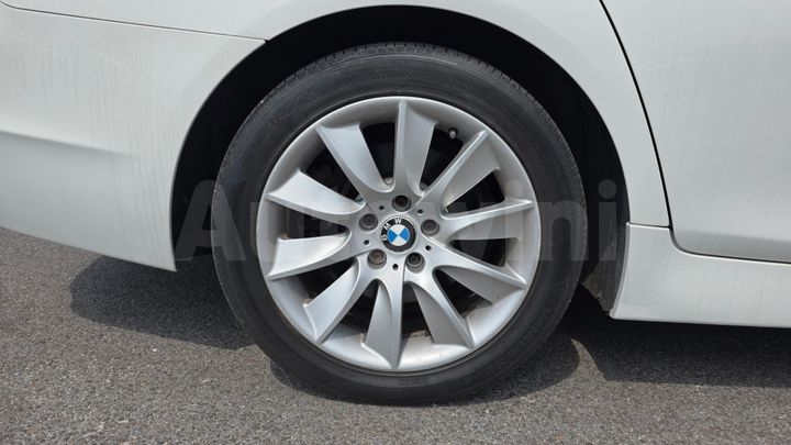 BMW 5 Series 2013 — 5