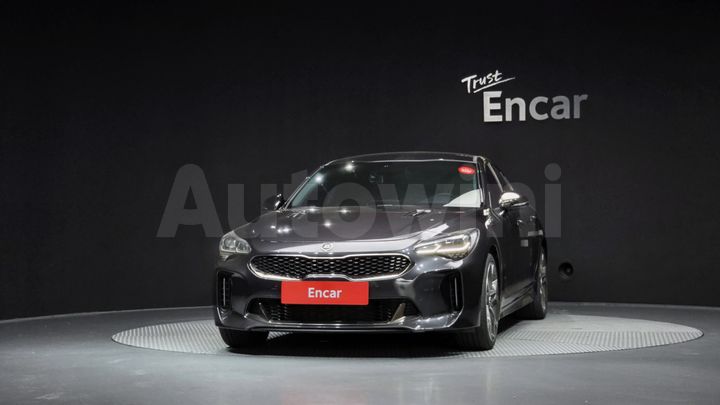 Kia Stinger 2018 — 3