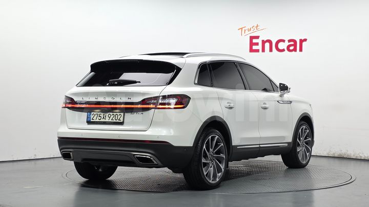 Lincoln Nautilus 2020 — 2