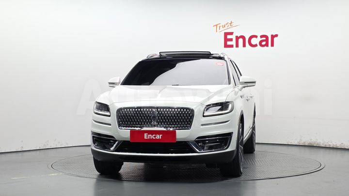 Lincoln Nautilus 2020 — 3