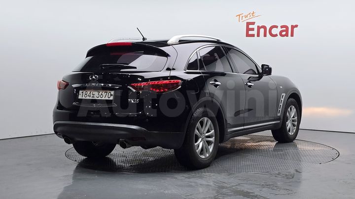 Infiniti FX
