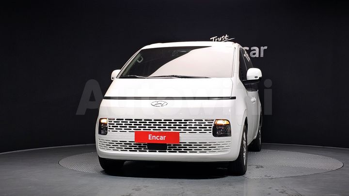 Hyundai Staria 2022 — 3