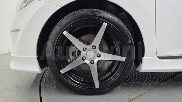 Hyundai Avante 2014 — 5