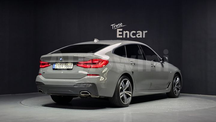 BMW 6 Series 2022 — 2