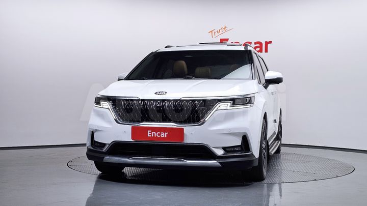 Kia Carnival 2021 — 3
