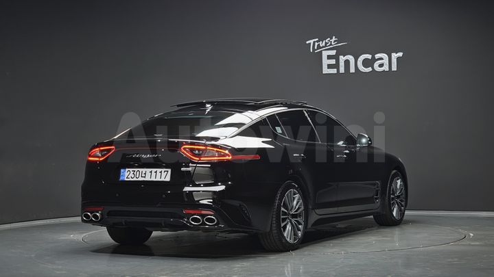 Kia Stinger 2018 — 2
