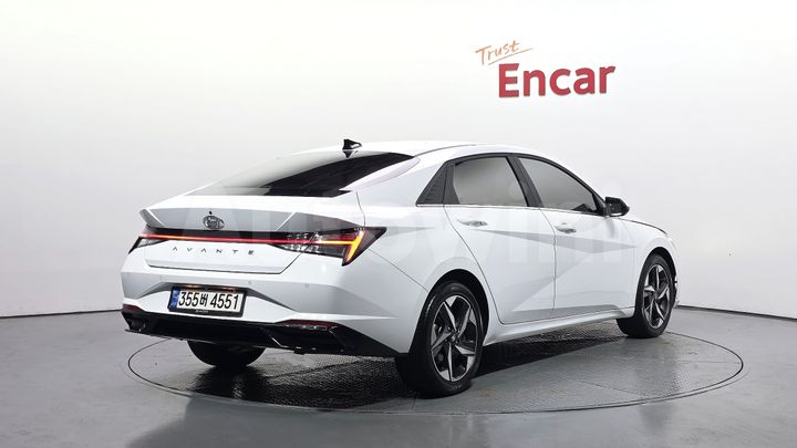 Hyundai Avante 2021 — 2