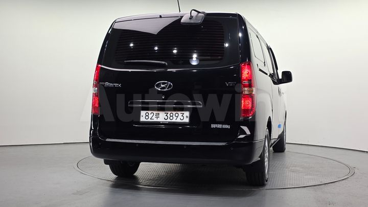 Hyundai Starex 2020 — 4