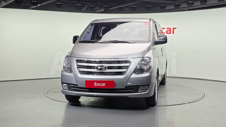 Hyundai Starex 2017 — 3