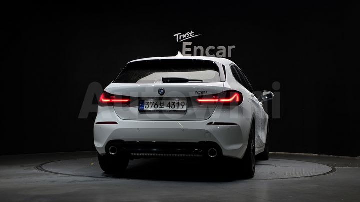 BMW 1 Series 2022 — 4