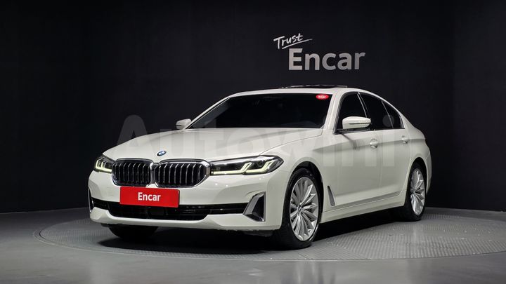 BMW 5 Series 2023 — 2