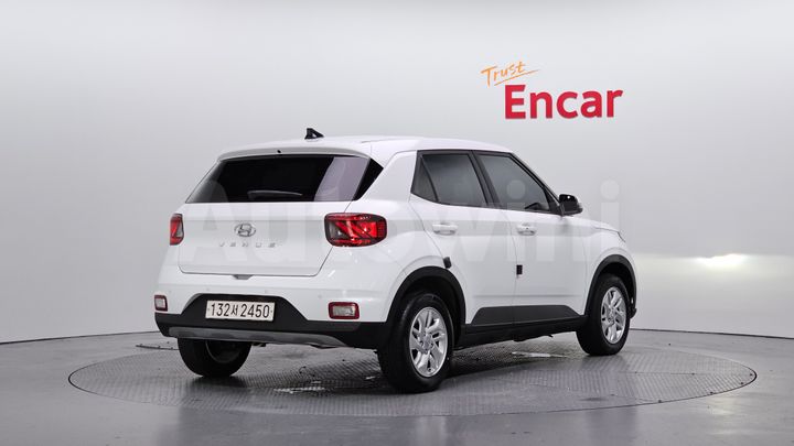 Hyundai Venue 2023 — 2