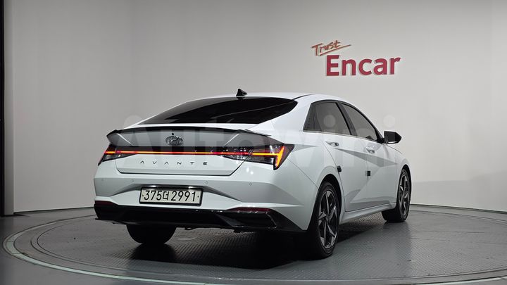 Hyundai Avante 2021 — 2