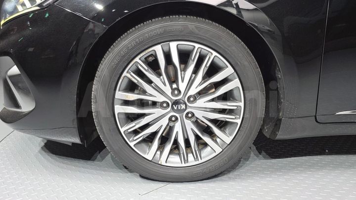 Kia K7 2020 — 5