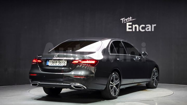 Mercedes-Benz E Class 2021 — 2