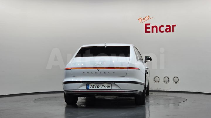 Hyundai Grandeur 2025 — 4