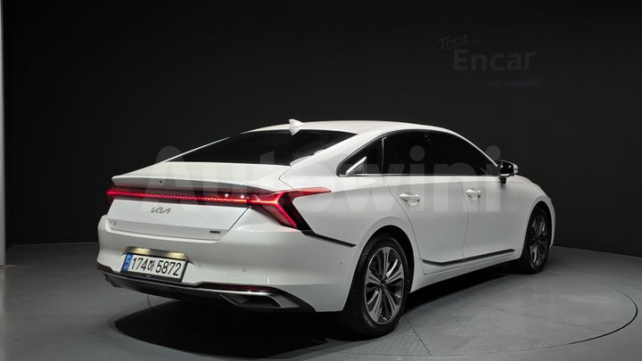 Kia K8 2023 — 2