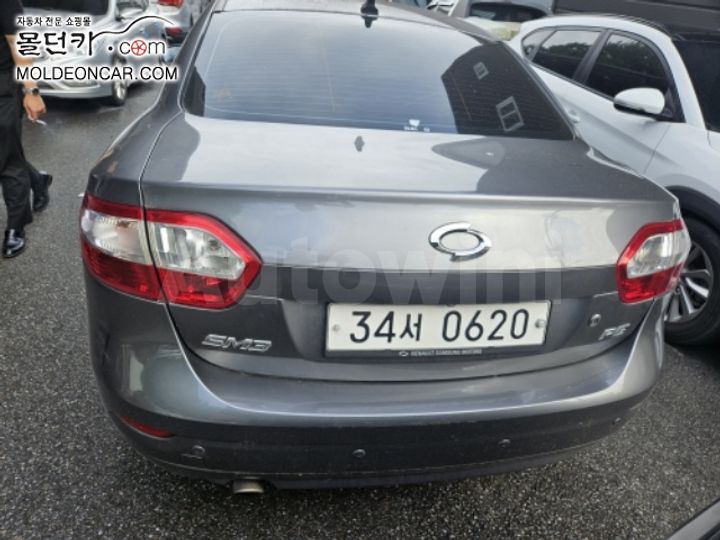 Renault SM3 2015 KNMC4C2HMGP192415 — 4