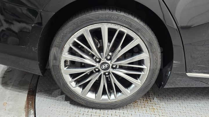 Hyundai Grandeur 2017 — 5