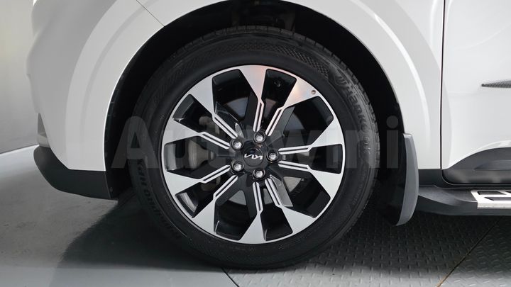 Kia Carnival 2023 — 5