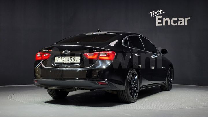 Chevrolet Malibu 2018 — 2