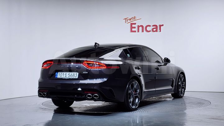 Kia Stinger 2020 — 2