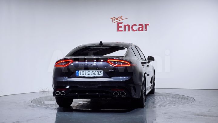 Kia Stinger 2020 — 4
