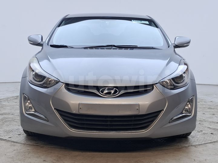 Hyundai Avante 2015 — 2