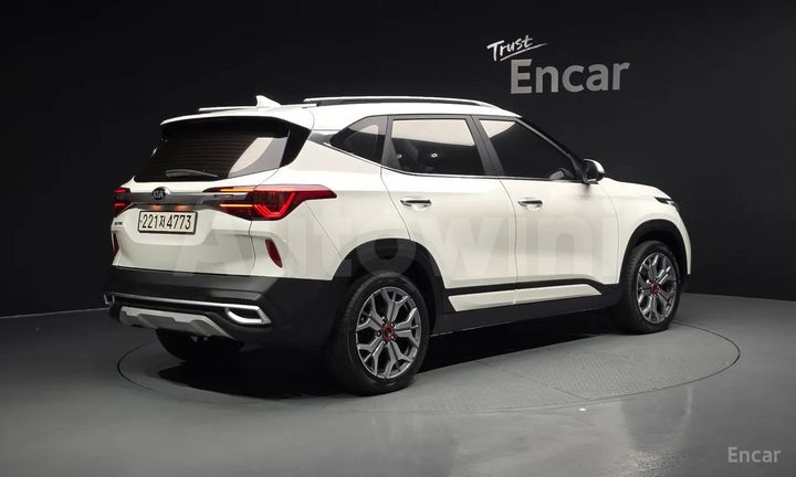 Kia Seltos 2022 — 3