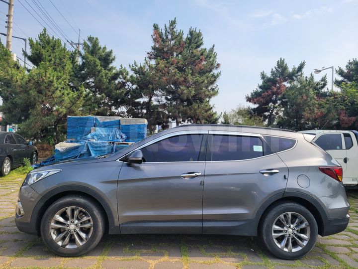 Hyundai SantaFe 2016 — 2