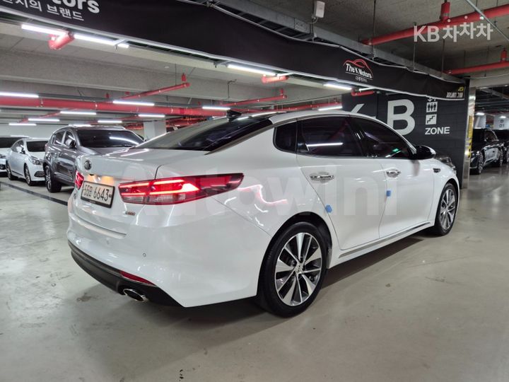 Kia K5 2016 — 3