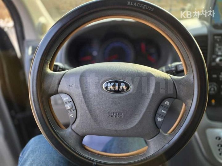 Kia Carnival 2013 KNHMD376BDS525319 — 5