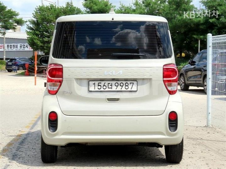 Kia Ray 2022 KNACG811BNT303153 — 4