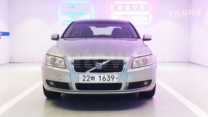 Volvo S80