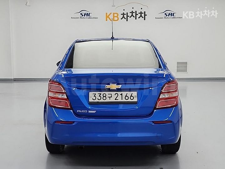 Chevrolet Aveo 2018 — 3