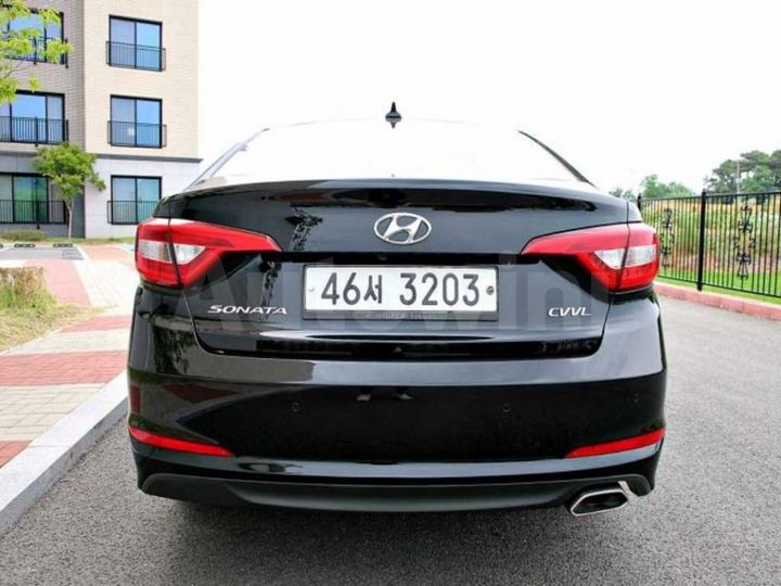 Hyundai Sonata 2015 KMHE341CBFA107714 — 3