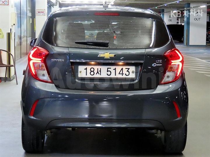 Chevrolet Spark 2017 KLYDC487DHC814523 — 5