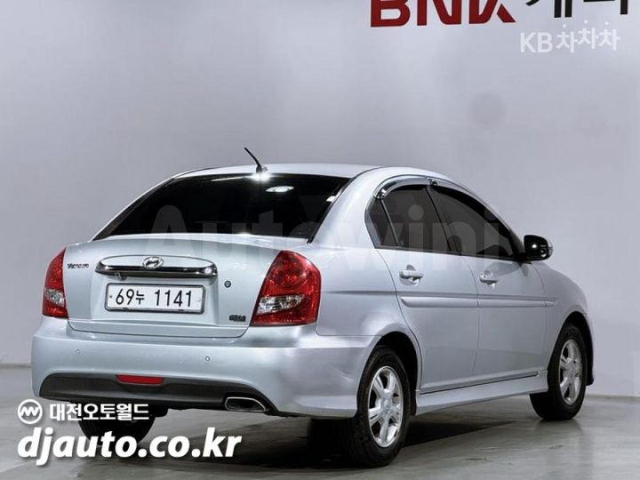 Hyundai Verna