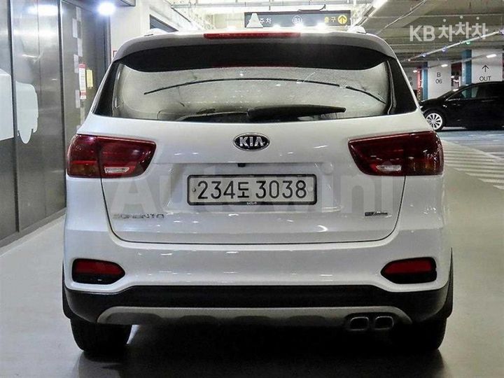Kia Sorento 2018 KNAPG81ABJA442026 — 5