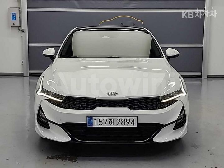 Kia K5 2021 KNAG741BBMA113935 — 2