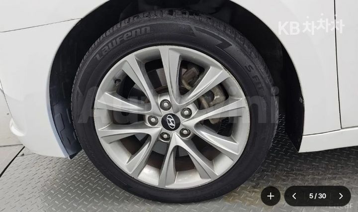 Hyundai i40 2015 — 5