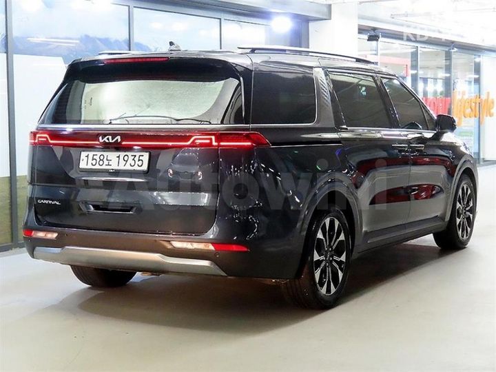 Kia Carnival 2022 KNANE81BBNS136506 — 4