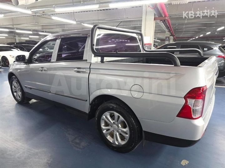 KGM (Ssangyong) Korando 2015 KPACA4AN1FP234660 — 4